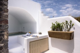Lagadi Suites