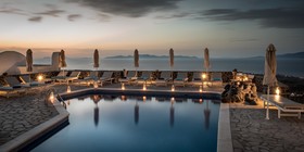 Agnadi View Villa Hotel