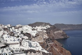 Alisaris Caves Suites
