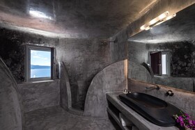 Andronis Luxury Suites