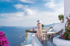 Andronis Luxury Suites