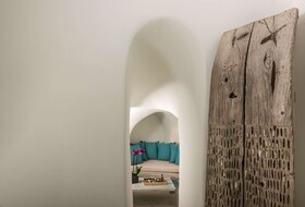 Andronis Luxury Suites