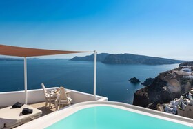 Andronis Luxury Suites