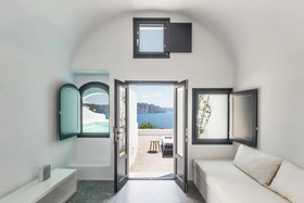 Chelidonia Luxury Suites