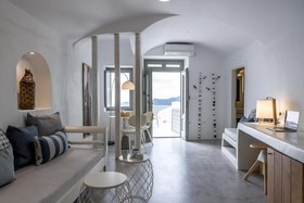 Filotera Suites
