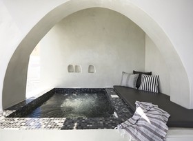 Helianthus Suites