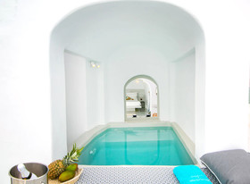 Kaleidoscope Luxury Cave Houses