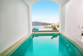 Kaleidoscope Luxury Cave Houses
