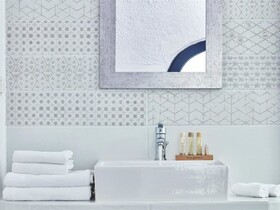 La Maltese Oia Luxury Suites