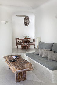 Mystique A Luxury Collection Hotel, Santorini