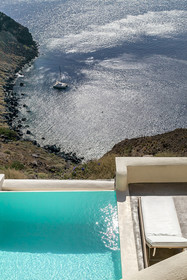 Mystique A Luxury Collection Hotel, Santorini