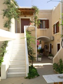 Nostos Apartments