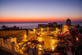 Santorini Paradise Cave House