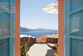 Santorini Paradise Cave House