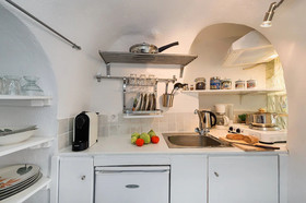 Santorini Paradise Cave House