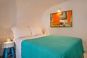Santorini Paradise Cave House
