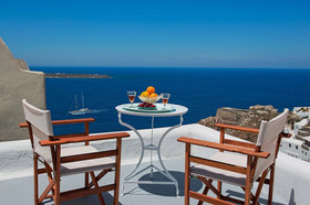 Santorini Paradise Cave House