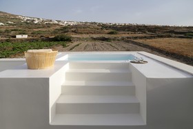 Vino Houses