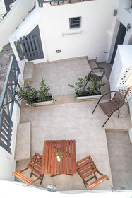 White Side Suites
