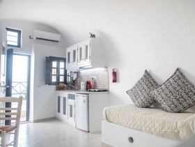 White Side Suites
