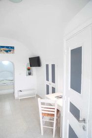 White Side Suites