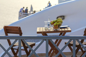 White Side Suites