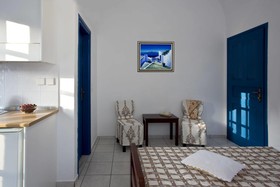 Ancient Thera Studios & Restaurant