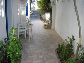 Gaia Hotel