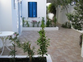 Gaia Hotel