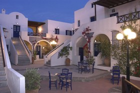 Kouros Village