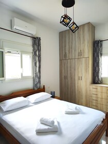 Oasis Apartments