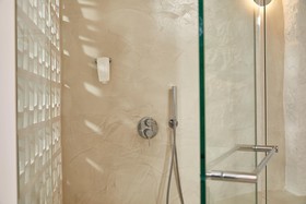 Petri Suites