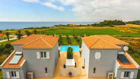 Betty's Villas