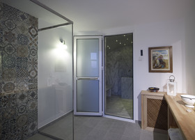 Christou Estate & Villas