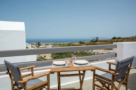 Amphitrite Suites Santorini