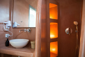 Amphitrite Suites Santorini