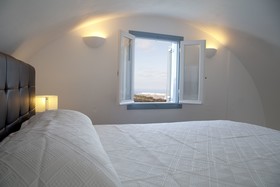 Athiri Santorini Family Friendly Hotel