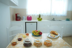 Athiri Santorini Family Friendly Hotel