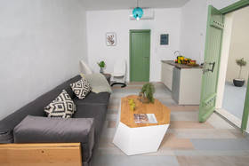 Elite Houses