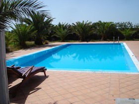 Hones - Relax House