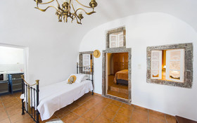 Kadia Traditional Residencies