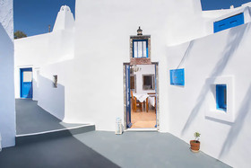 Kadia Traditional Residencies