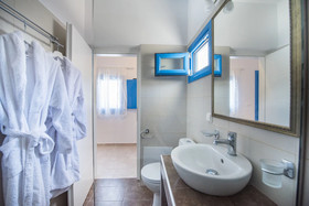 Kadia Traditional Residencies