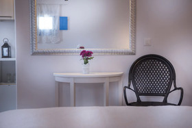 Kadia Traditional Residencies