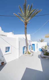 Kadia Traditional Residencies