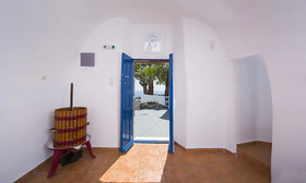Kadia Traditional Residencies