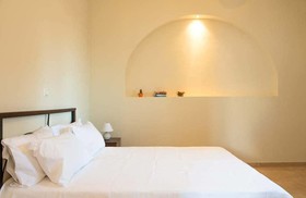 Moonlight Apartments Santorini