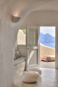 Mystique A Luxury Collection Hotel, Santorini