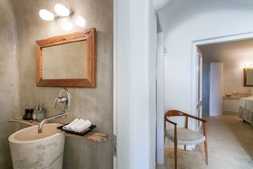 Mystique A Luxury Collection Hotel, Santorini