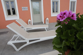Nomikos Mansion